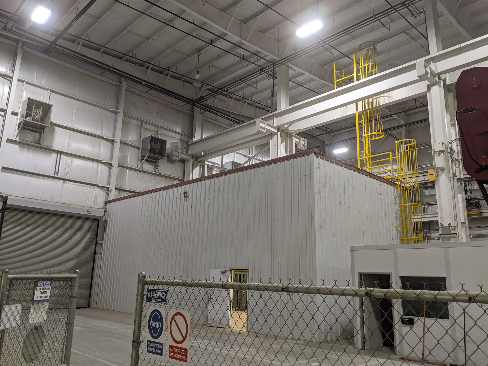 Buy vs Lease Commercial Property: How Businesses Decide on Industrial Space